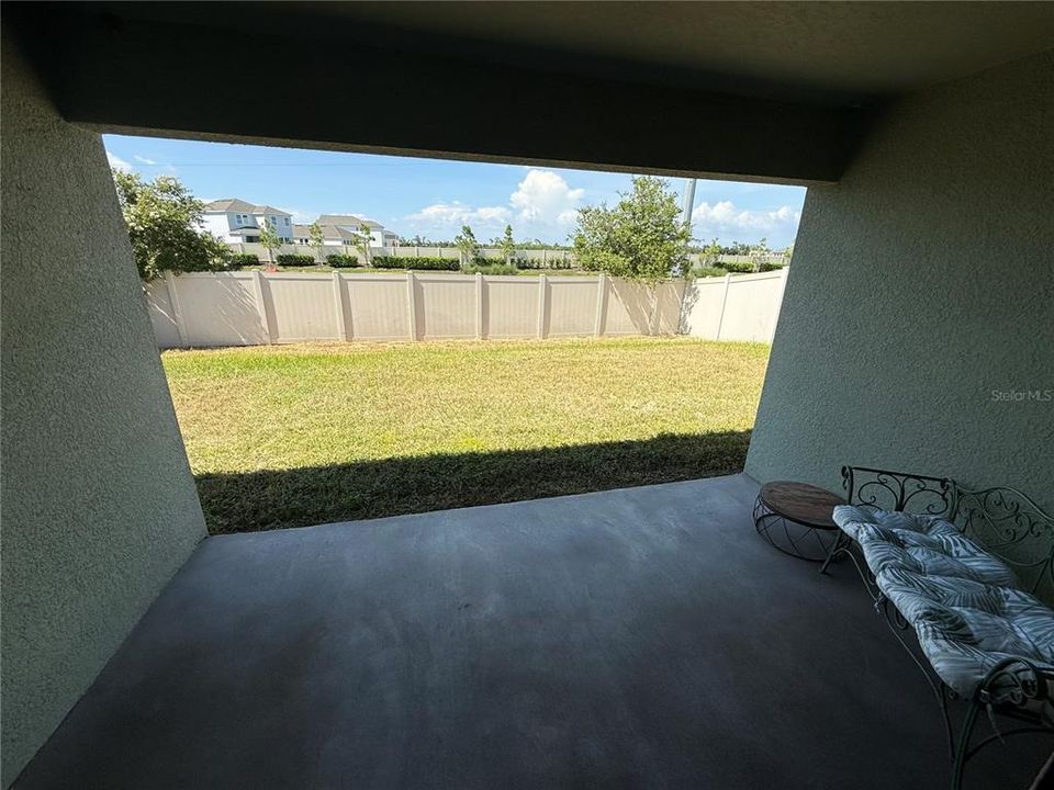 For Rent: $2,100 (3 beds, 2 baths, 1550 Square Feet)