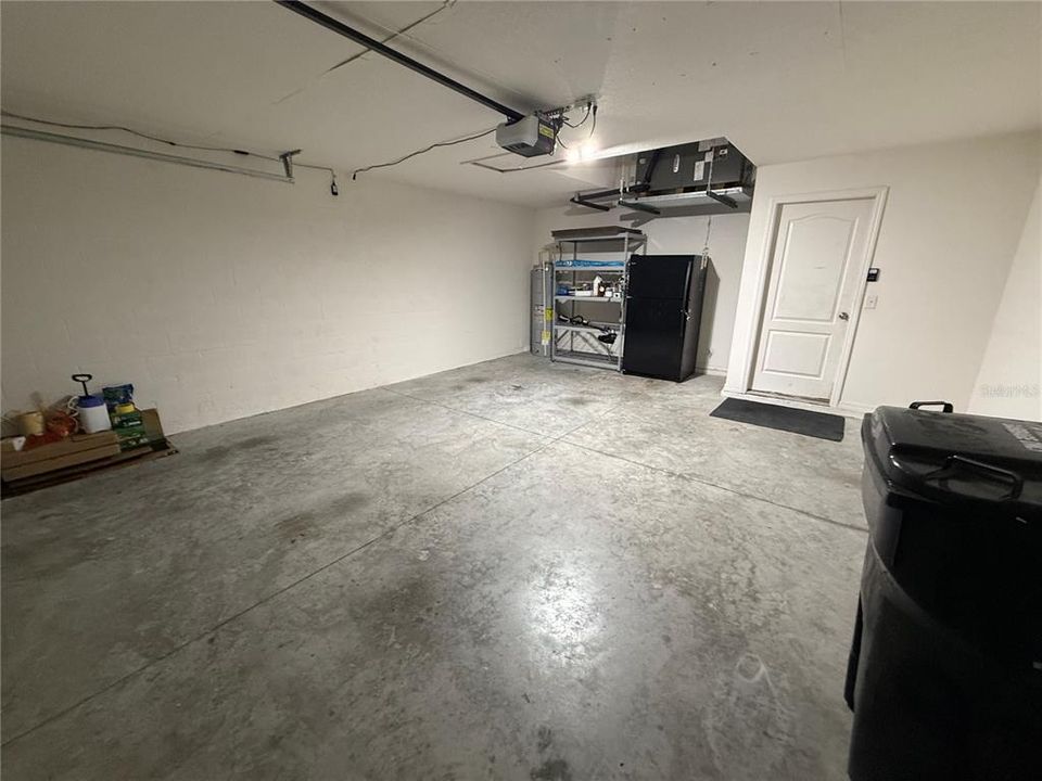 For Rent: $2,100 (3 beds, 2 baths, 1550 Square Feet)