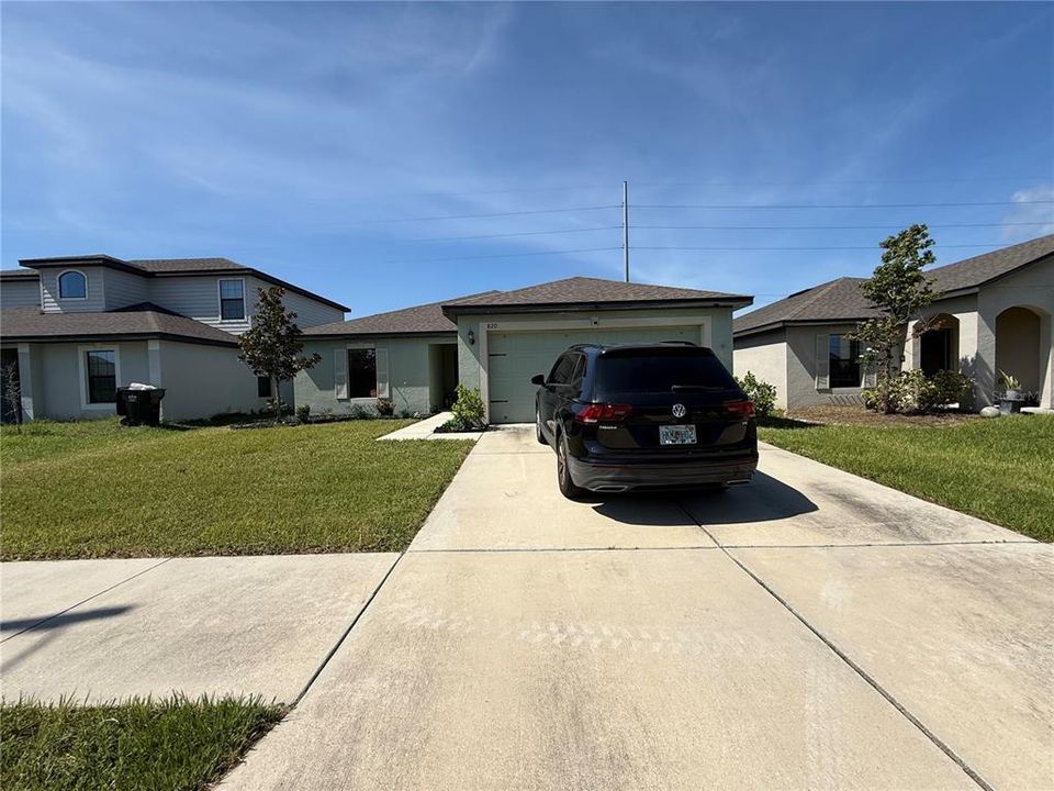 For Rent: $2,100 (3 beds, 2 baths, 1550 Square Feet)