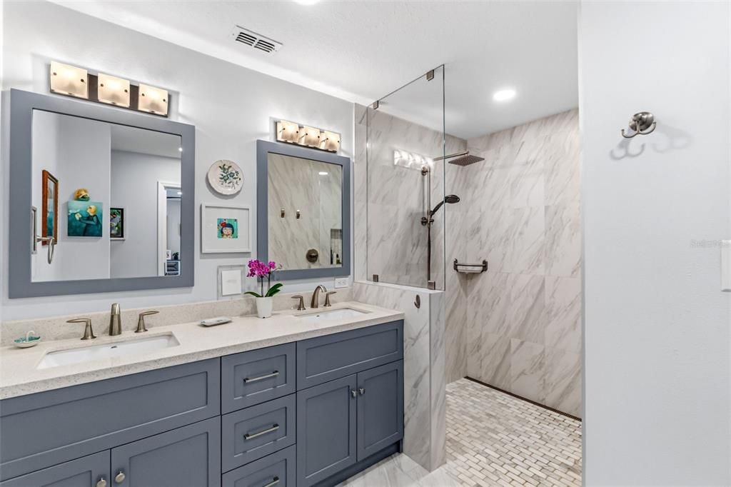 For Sale: $1,495,000 (3 beds, 3 baths, 1824 Square Feet)
