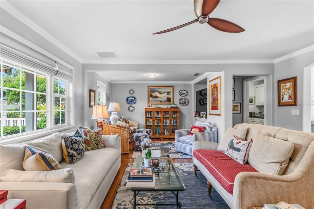 For Sale: $1,495,000 (3 beds, 3 baths, 1824 Square Feet)