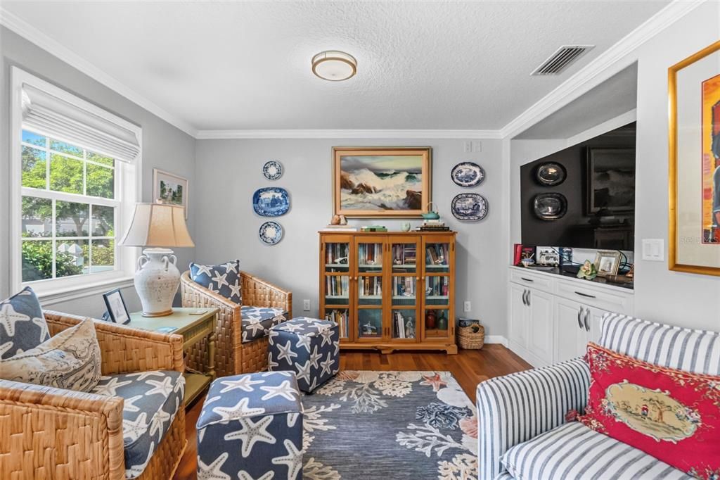 For Sale: $1,495,000 (3 beds, 3 baths, 1824 Square Feet)
