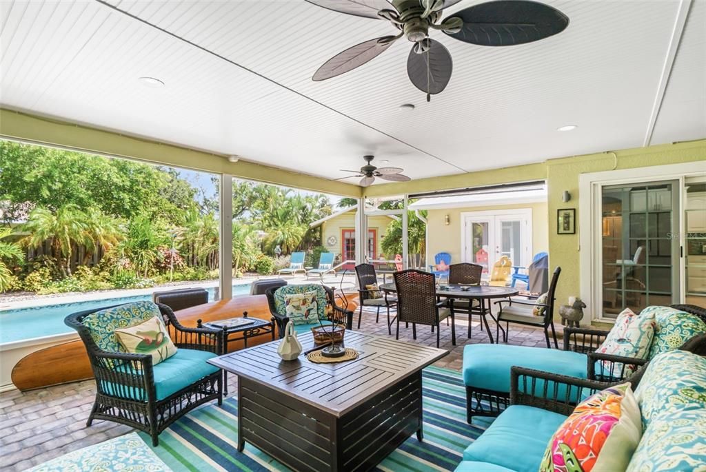 For Sale: $1,495,000 (3 beds, 3 baths, 1824 Square Feet)
