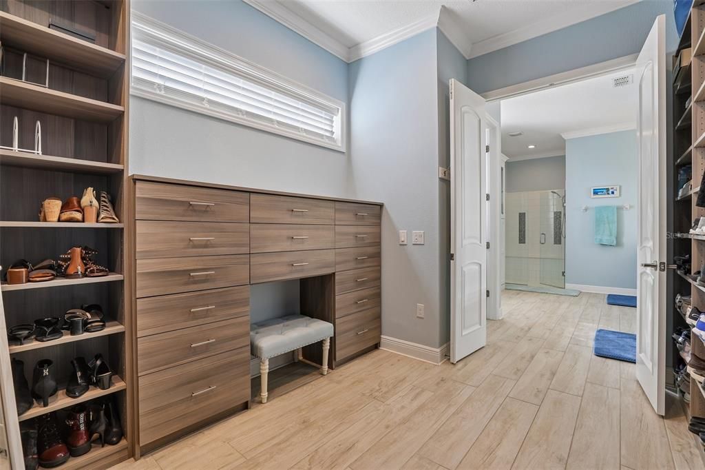 Active With Contract: $820,000 (3 beds, 3 baths, 3272 Square Feet)
