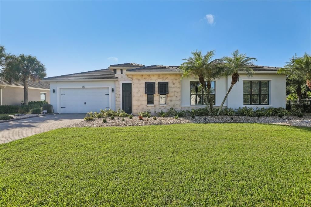 Active With Contract: $820,000 (3 beds, 3 baths, 3272 Square Feet)