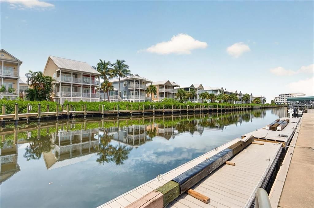 For Sale: $1,200,000 (3 beds, 3 baths, 2280 Square Feet)