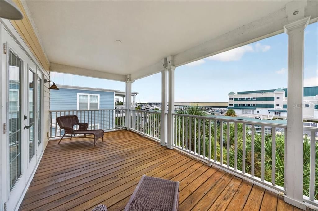 For Sale: $1,200,000 (3 beds, 3 baths, 2280 Square Feet)