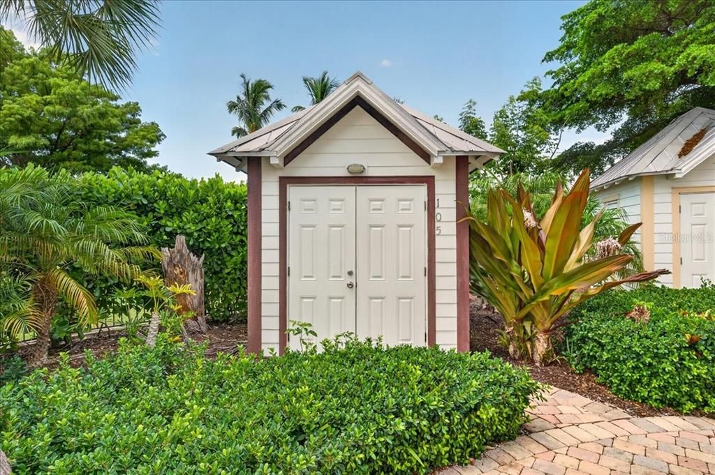 For Sale: $1,200,000 (3 beds, 3 baths, 2280 Square Feet)