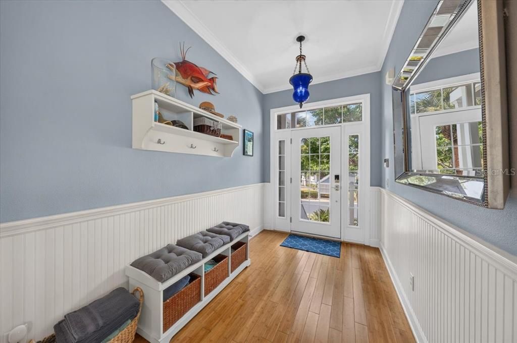 For Sale: $1,200,000 (3 beds, 3 baths, 2280 Square Feet)