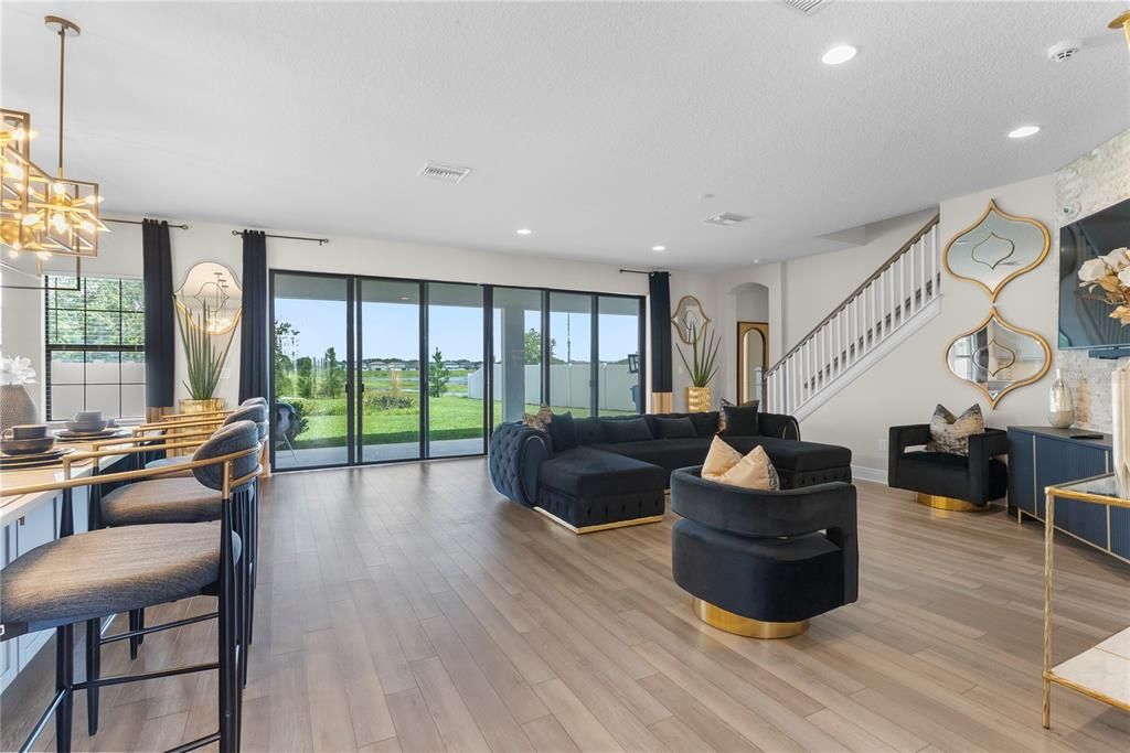 En Venta: $776,999 (5 camas, 4 baños, 3573 Pies cuadrados)
