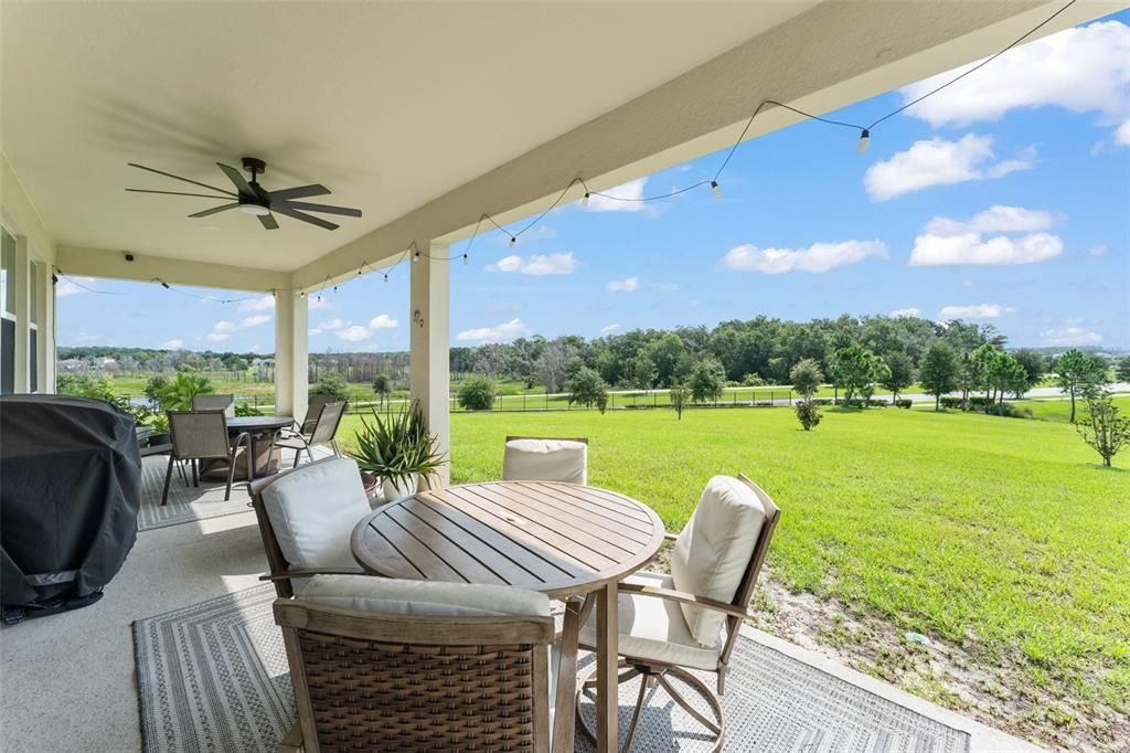For Sale: $675,000 (4 beds, 3 baths, 2909 Square Feet)