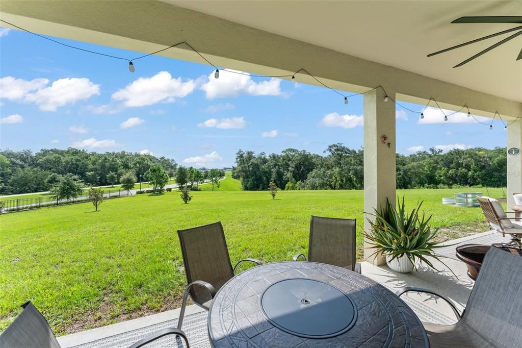 For Sale: $675,000 (4 beds, 3 baths, 2909 Square Feet)