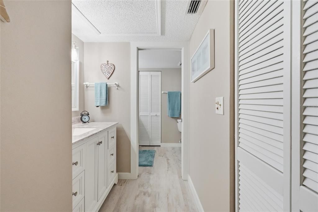 For Sale: $269,000 (2 beds, 2 baths, 1487 Square Feet)