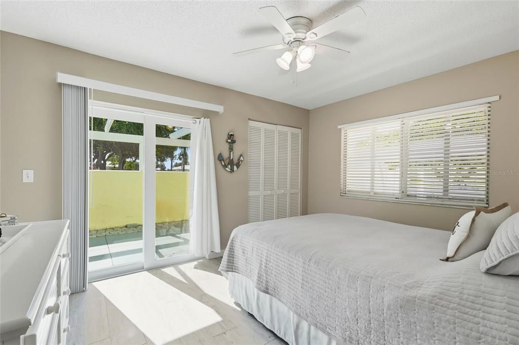 For Sale: $269,000 (2 beds, 2 baths, 1487 Square Feet)