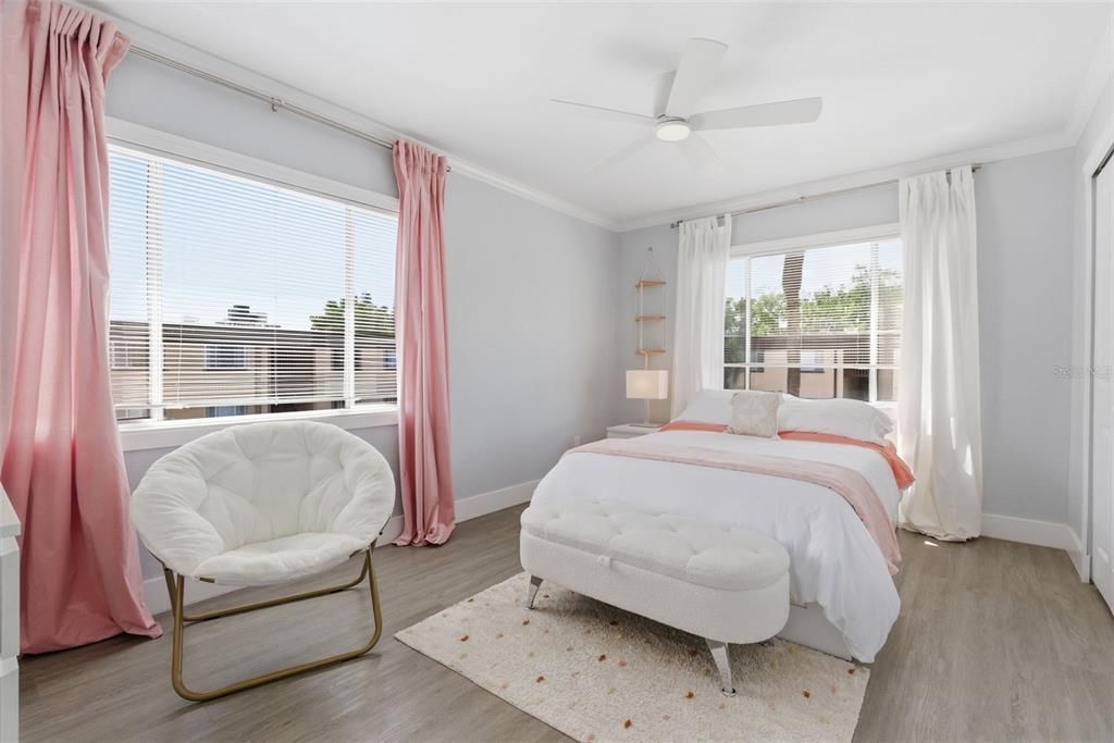 For Rent: $1,650 (1 beds, 1 baths, 710 Square Feet)