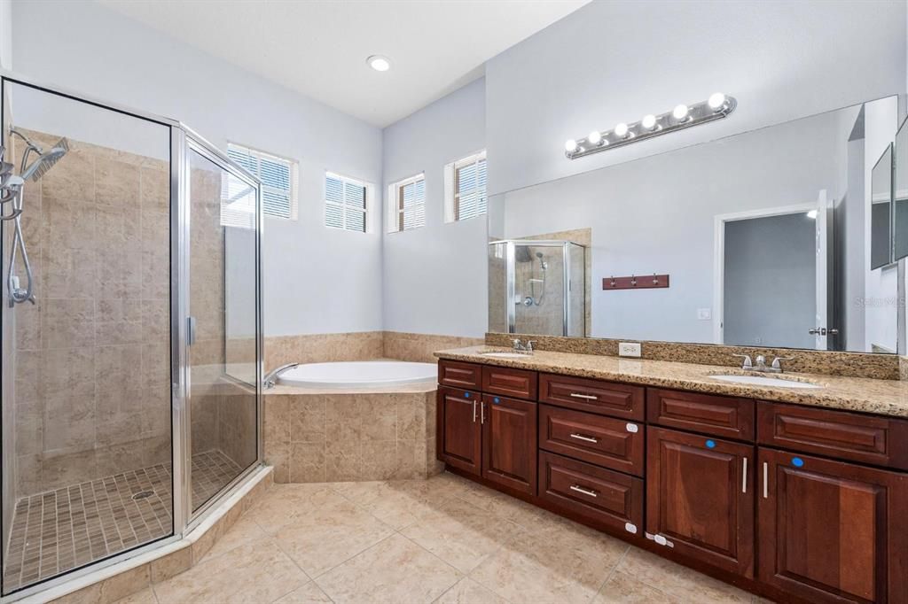 For Sale: $368,900 (3 beds, 2 baths, 1856 Square Feet)