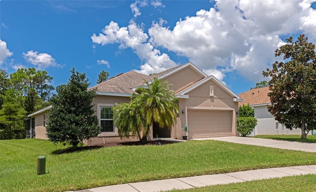 For Sale: $365,000 (4 beds, 2 baths, 1843 Square Feet)