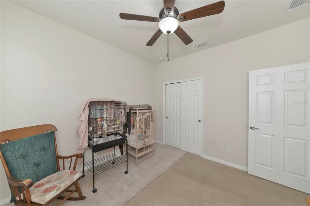 For Sale: $365,000 (4 beds, 2 baths, 1843 Square Feet)