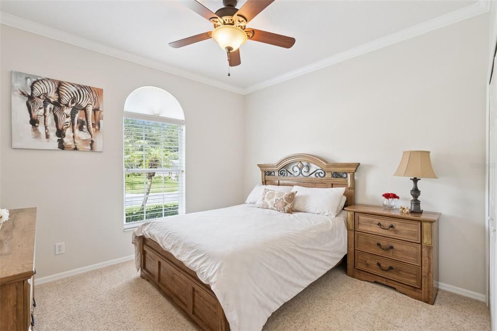 For Sale: $630,000 (4 beds, 3 baths, 2040 Square Feet)