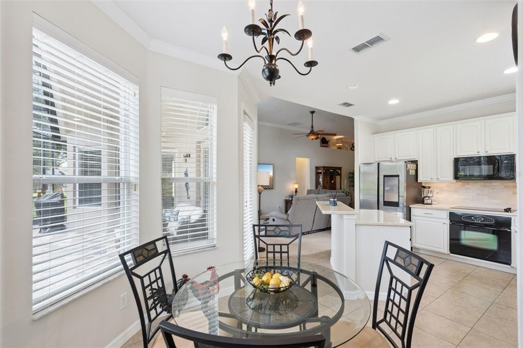 For Sale: $630,000 (4 beds, 3 baths, 2040 Square Feet)