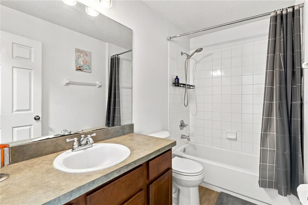 For Sale: $325,000 (4 beds, 2 baths, 1960 Square Feet)