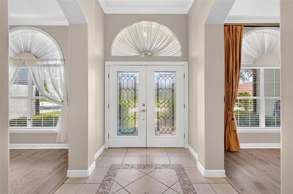For Sale: $679,900 (4 beds, 3 baths, 2385 Square Feet)