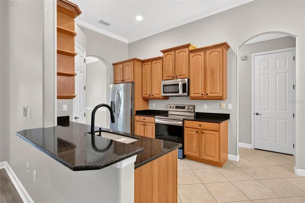 For Sale: $679,900 (4 beds, 3 baths, 2385 Square Feet)