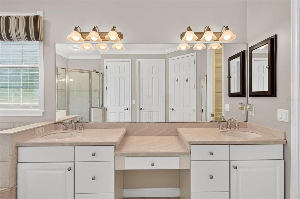 For Sale: $679,900 (4 beds, 3 baths, 2385 Square Feet)