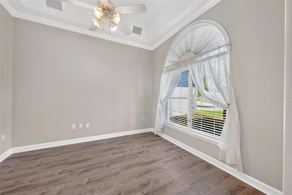 For Sale: $679,900 (4 beds, 3 baths, 2385 Square Feet)