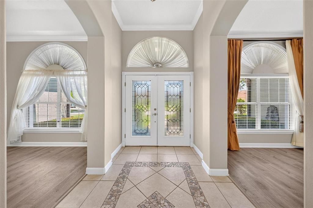 For Sale: $679,900 (4 beds, 3 baths, 2385 Square Feet)