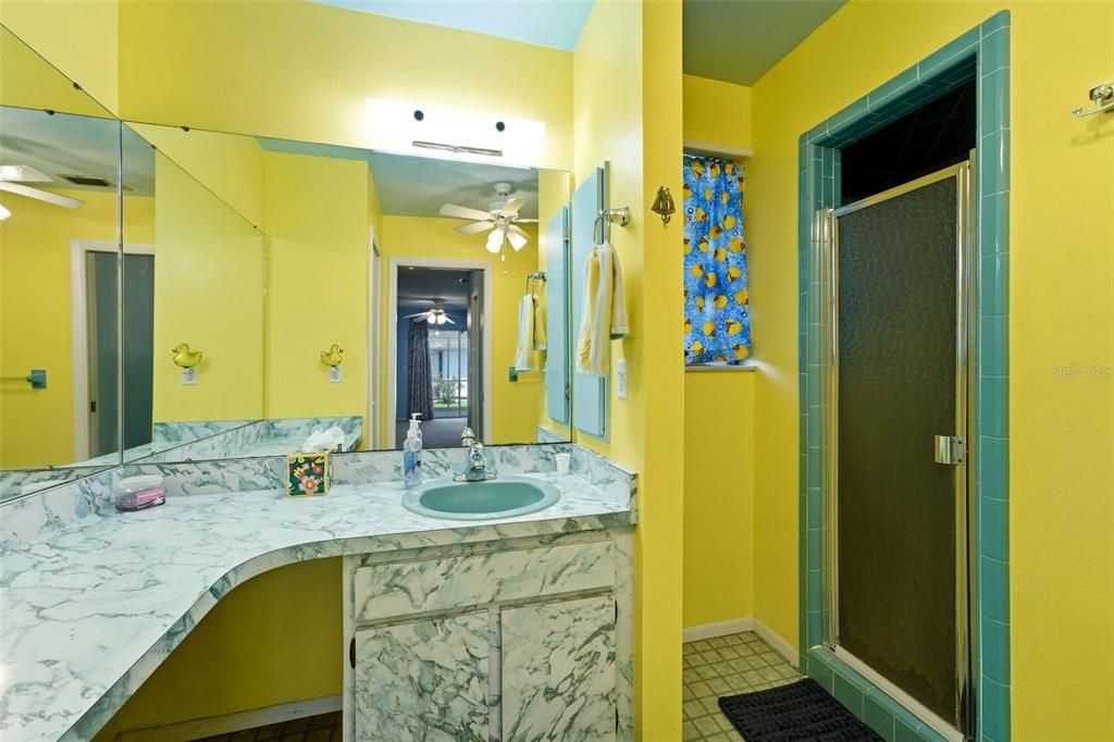For Sale: $198,800 (2 beds, 2 baths, 1300 Square Feet)