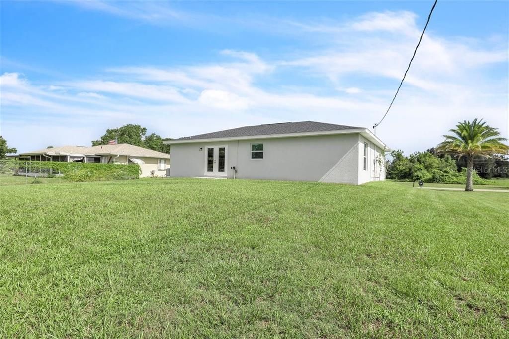 For Sale: $259,000 (2 beds, 2 baths, 1112 Square Feet)