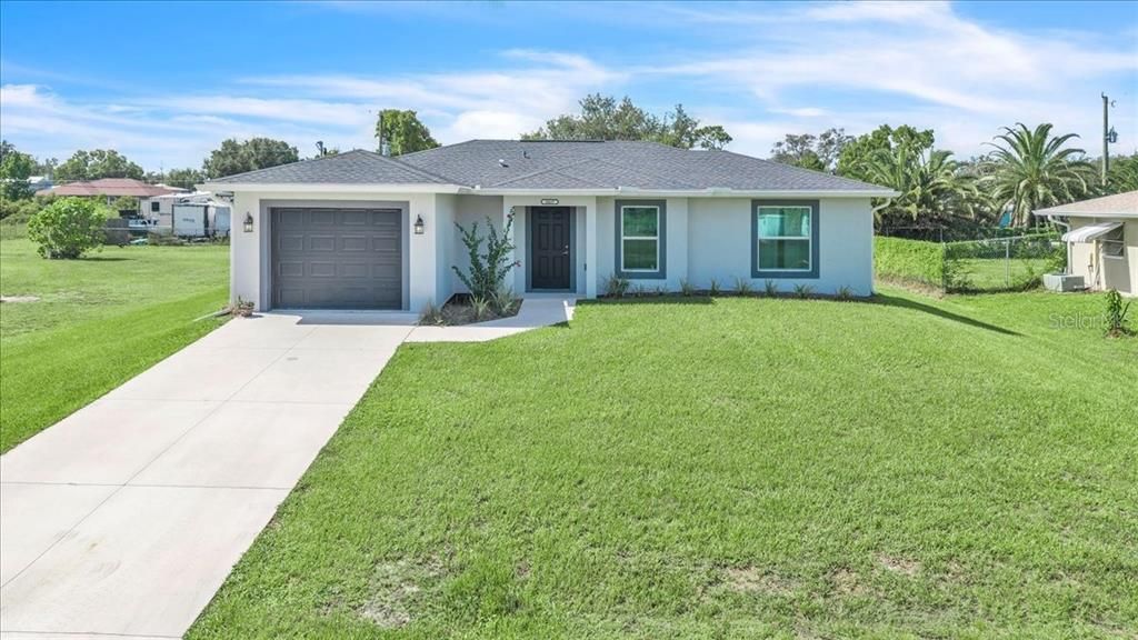 For Sale: $259,000 (2 beds, 2 baths, 1112 Square Feet)