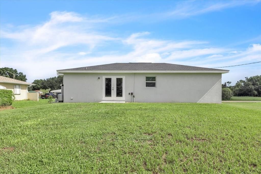 For Sale: $259,000 (2 beds, 2 baths, 1112 Square Feet)