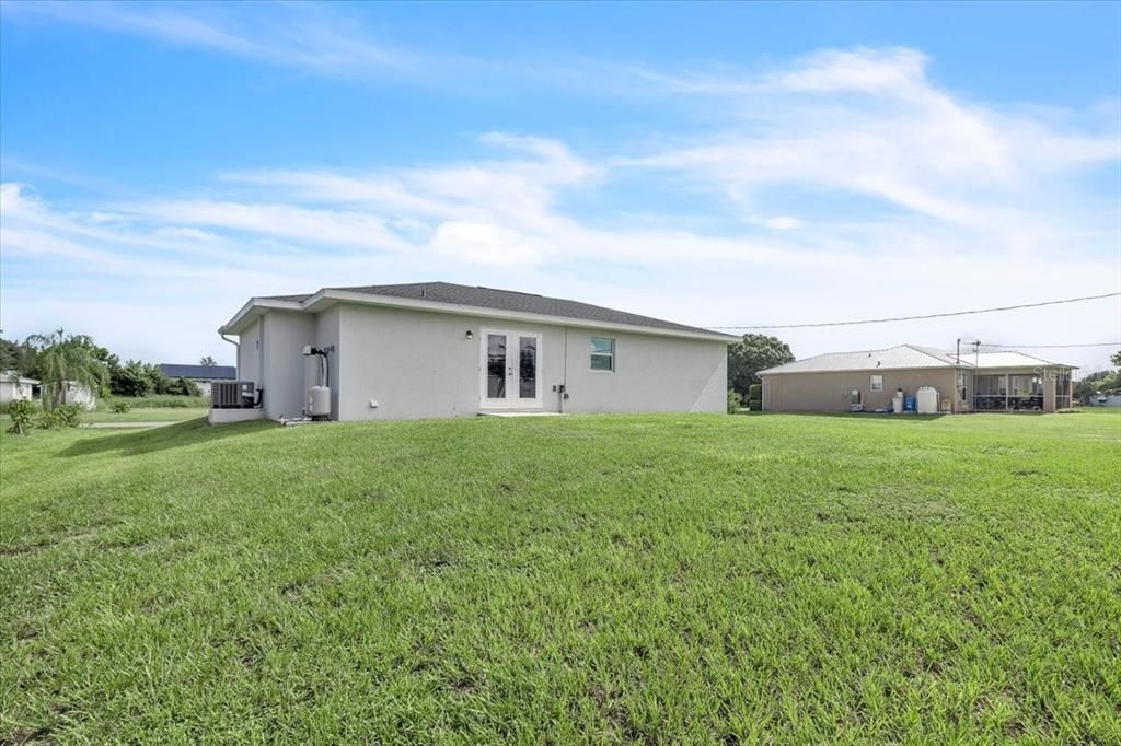 For Sale: $259,000 (2 beds, 2 baths, 1112 Square Feet)