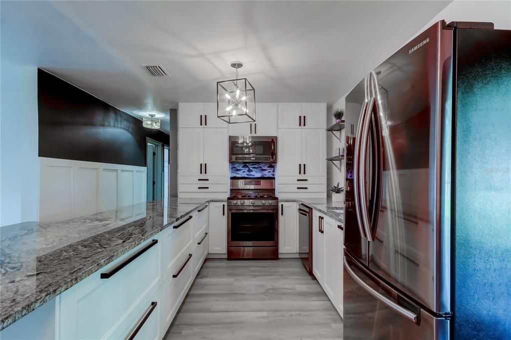 For Sale: $519,000 (4 beds, 2 baths, 1586 Square Feet)