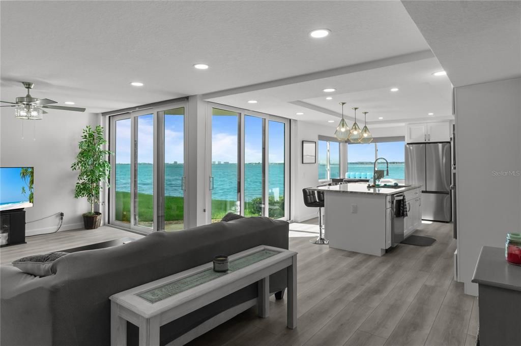 En Venta: $598,000 (2 camas, 2 baños, 1315 Pies cuadrados)
