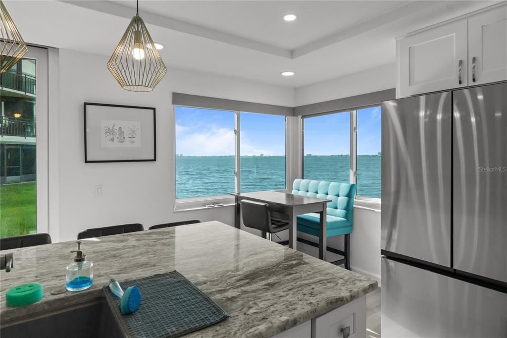 En Venta: $598,000 (2 camas, 2 baños, 1315 Pies cuadrados)