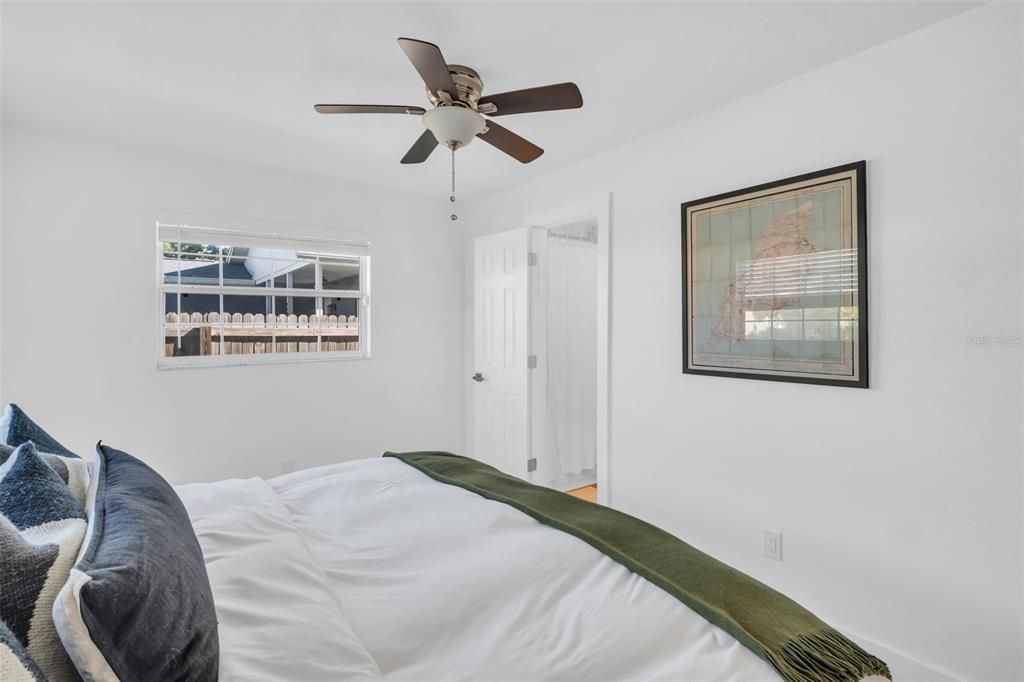 En Venta: $499,000 (3 camas, 3 baños, 1708 Pies cuadrados)