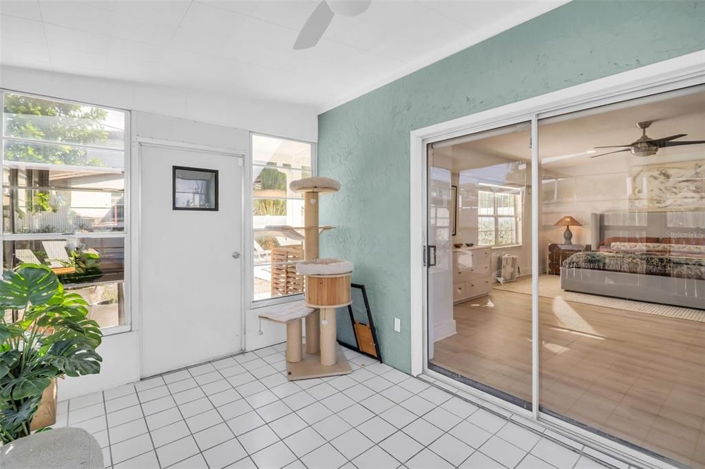 En Venta: $499,000 (3 camas, 3 baños, 1708 Pies cuadrados)