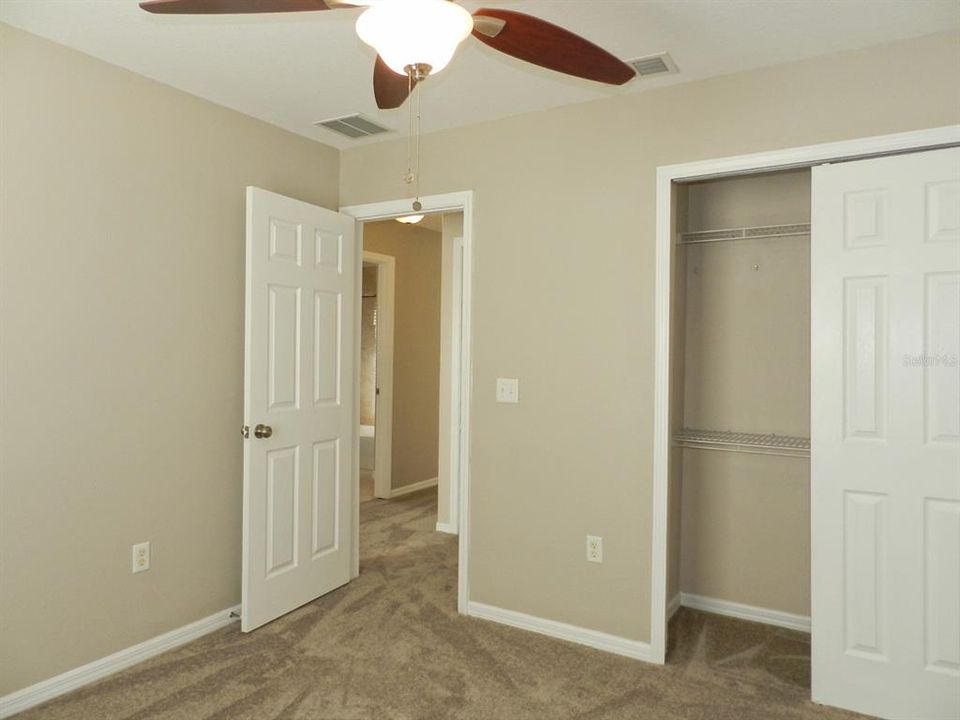 For Rent: $2,200 (3 beds, 2 baths, 1824 Square Feet)