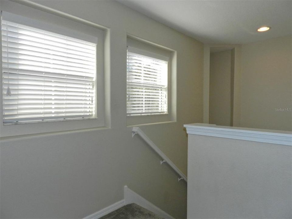 For Rent: $2,200 (3 beds, 2 baths, 1824 Square Feet)