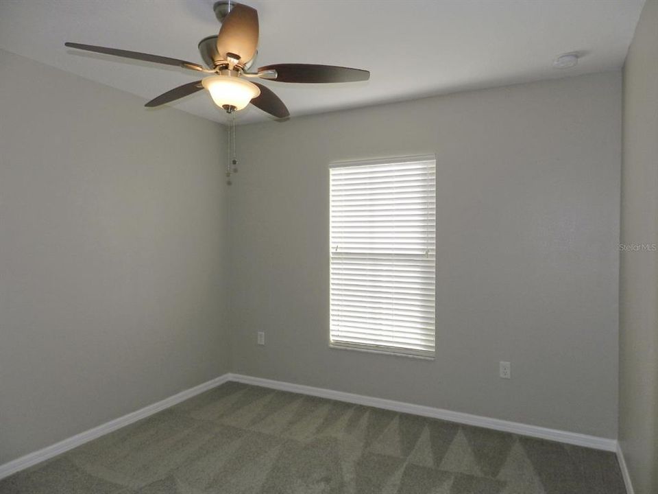 For Rent: $2,200 (3 beds, 2 baths, 1824 Square Feet)