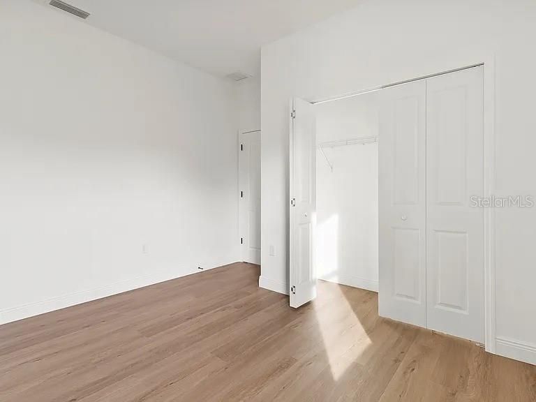 For Sale: $275,000 (4 beds, 2 baths, 1580 Square Feet)