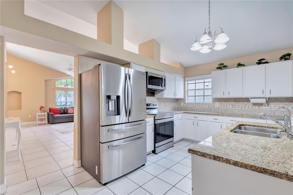 For Sale: $448,000 (4 beds, 2 baths, 1851 Square Feet)