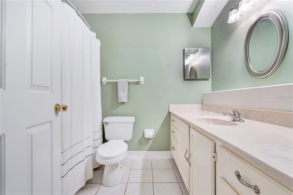 For Sale: $448,000 (4 beds, 2 baths, 1851 Square Feet)