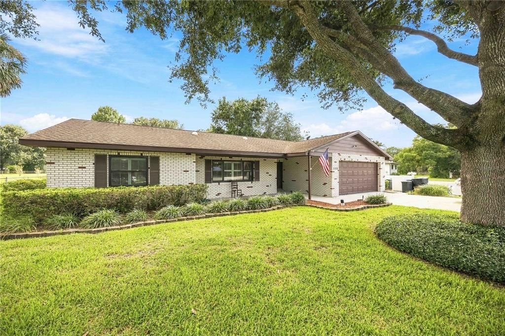 For Sale: $347,500 (3 beds, 2 baths, 1800 Square Feet)