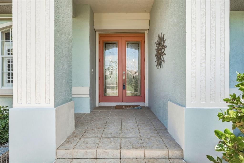 En Venta: $699,000 (3 camas, 2 baños, 2215 Pies cuadrados)