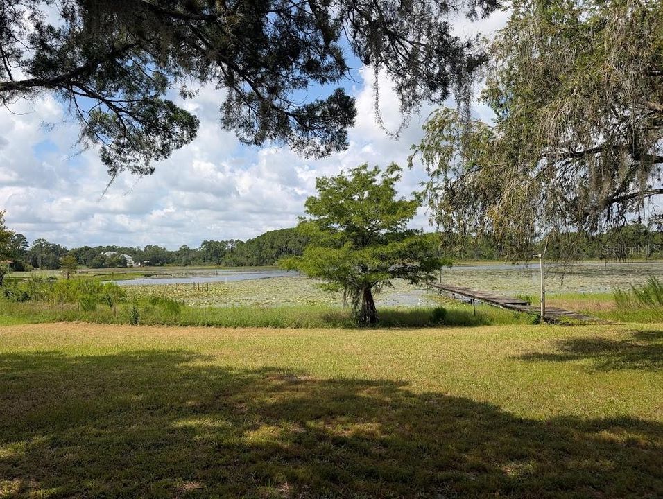 For Sale: $399,000 (2 beds, 2 baths, 1711 Square Feet)