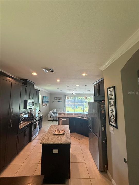 For Sale: $725,000 (4 beds, 3 baths, 2329 Square Feet)